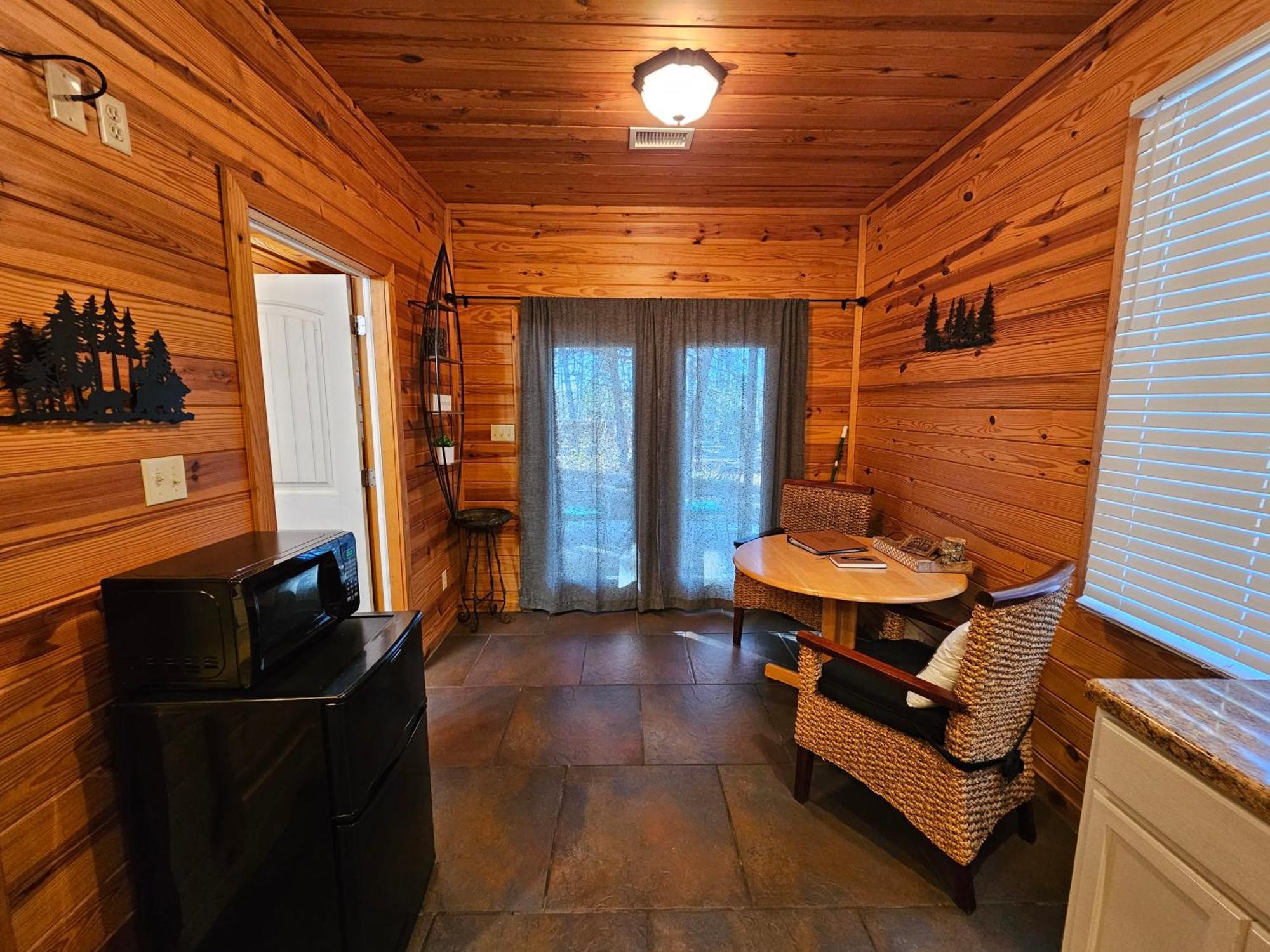 5 Min To Beaver Lake-King Bed-Fire Pit-Jetted Tub #1 Eureka Springs Exterior foto